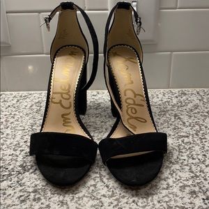 Sam Edelman black pumps